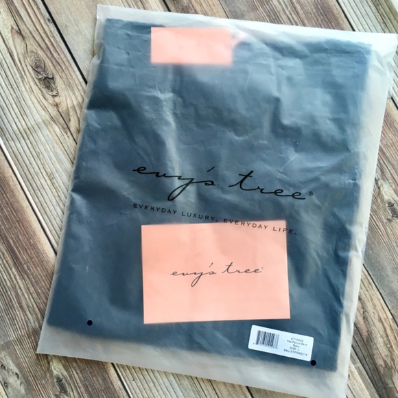 Evy’s Tree Pencil Skirt in Navy - NWT - Picture 3 of 5